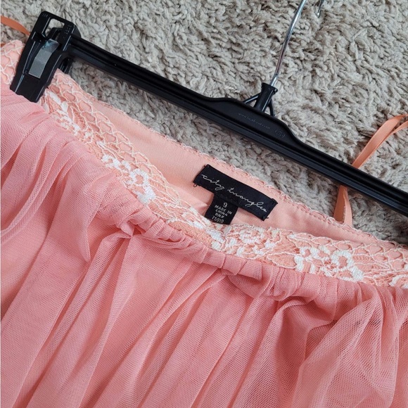 Pink City Triangles 2 Piece Dress - Picture 5 of 9